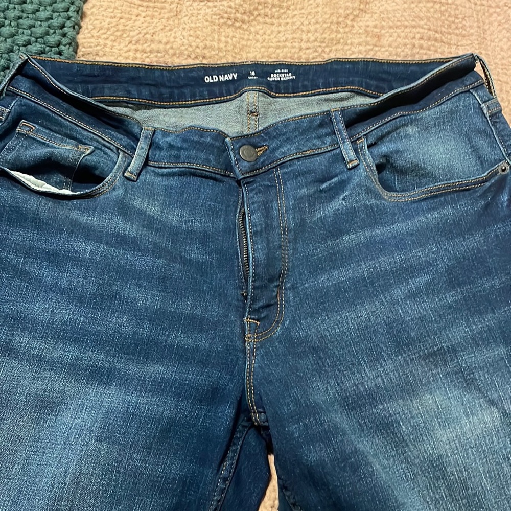 Old Navy Midrise Rockstar Super Skinny Size 16 short